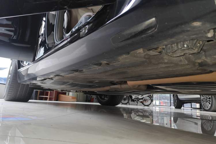 Used BMW X5 2021 xDrive30i M Sport Package Right Side Sill