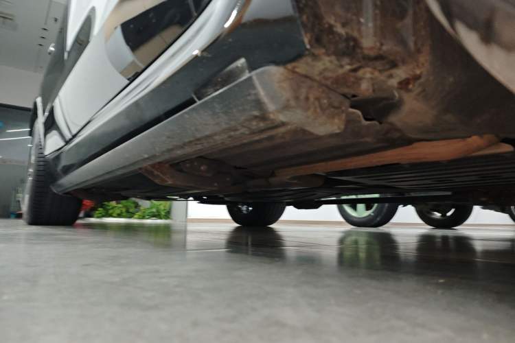 Used BMW X5 2021 xDrive30i M Sport Package Right Side Sill