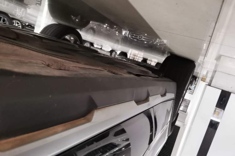 Used BMW X5 2021 xDrive30i X Design Package Right Side Sill