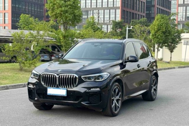 Used BMW X5 2021 xDrive40i Luxury Model with M Sport Package