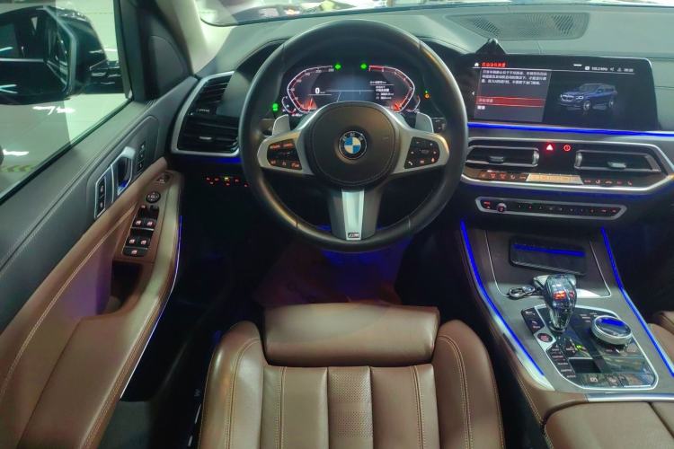 Used BMW X5 2021 xDrive30i M Sport Package Steering Wheel