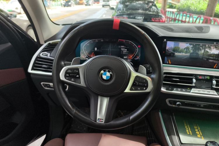 Used BMW X5 2021 xDrive30i M Sport Package Steering Wheel