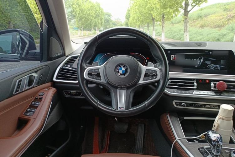Used BMW X5 2021 xDrive40i M Sport Package Steering Wheel