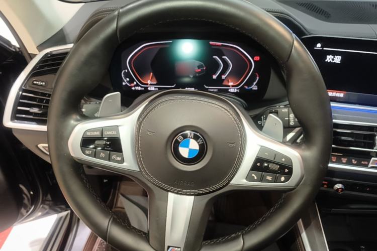 Used BMW X5 2021 xDrive40i M Sport Package Steering Wheel