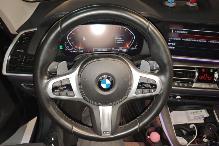 Used BMW X5 2021 xDrive40i M Sport Package Steering Wheel