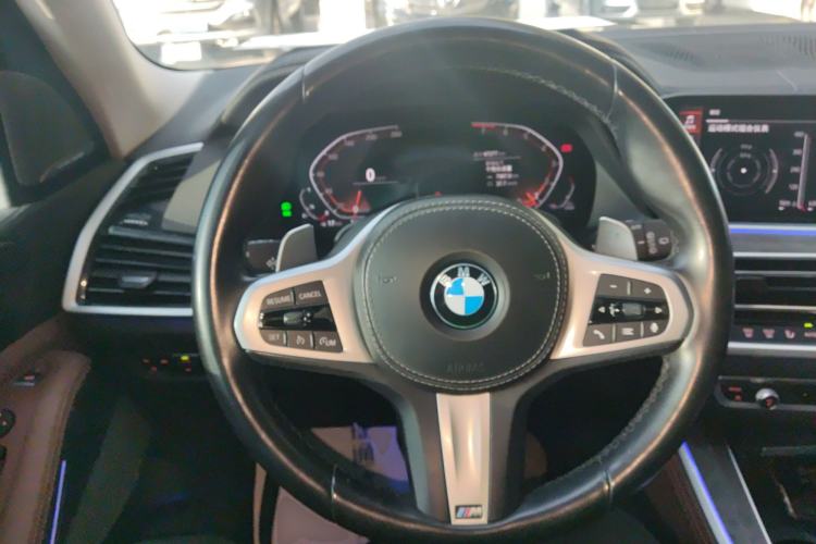 Used BMW X5 2021 Restyled xDrive40i M Sport Package Steering Wheel