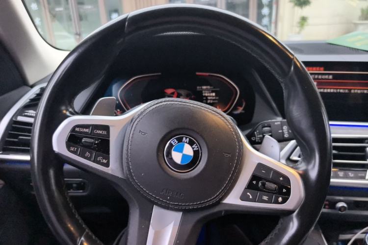 Used BMW X5 2021 xDrive30i M Sport Package Steering Wheel