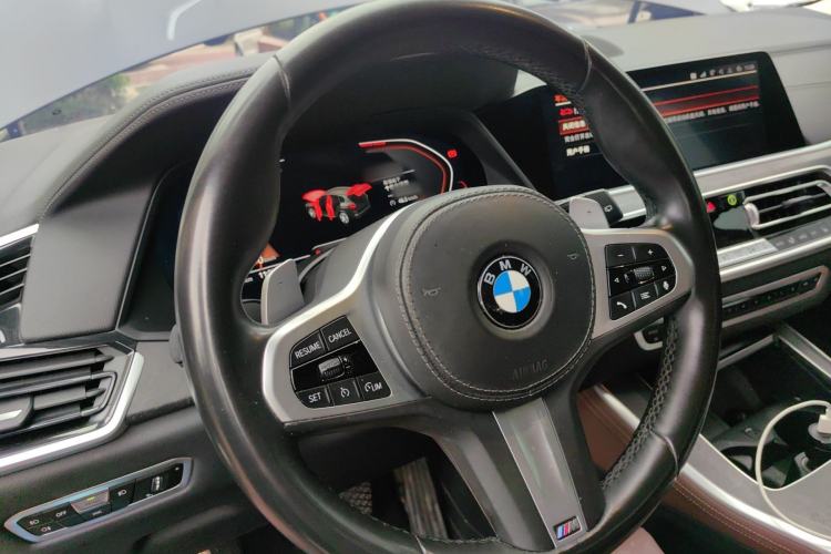 Used BMW X5 2021 xDrive30i M Sport Package Steering Wheel