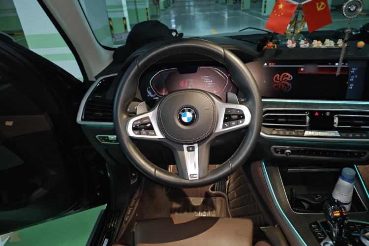 Used BMW X5 2021 Restyled xDrive40i M Sport Package Steering Wheel