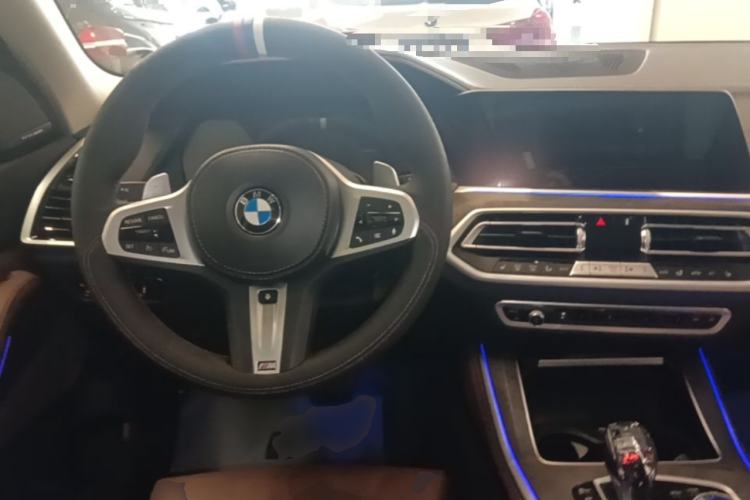 Used BMW X5 2021 Restyled xDrive40i M Sport Package Steering Wheel