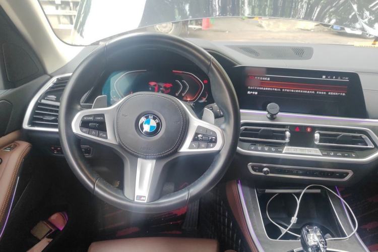 Used BMW X5 2021 xDrive30i M Sport Package Steering Wheel
