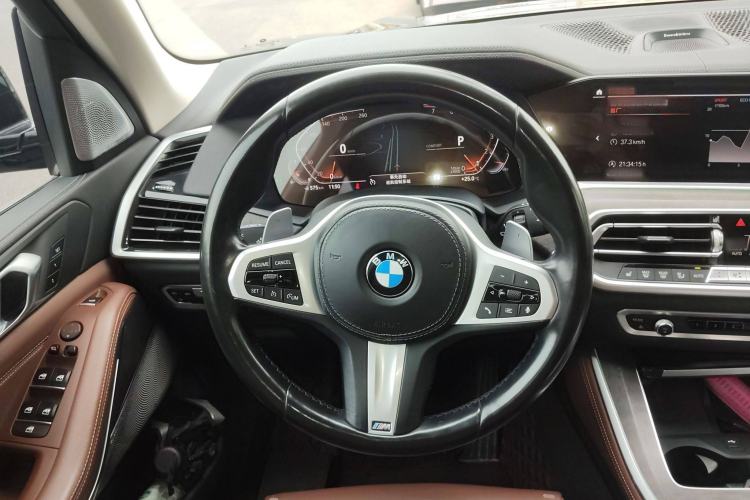 Used BMW X5 2021 xDrive40i M Sport Package Steering Wheel