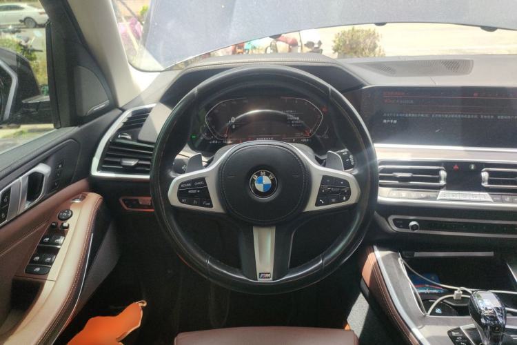 Used BMW X5 2021 Restyled xDrive40i M Sport Package Steering Wheel