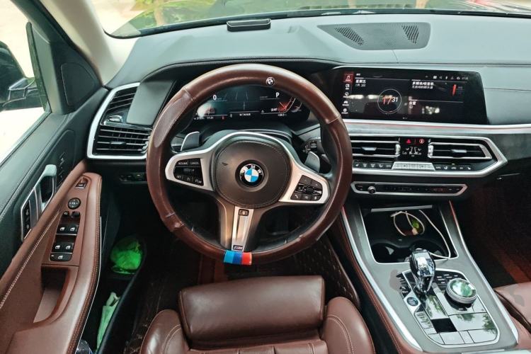 Used BMW X5 2021 Restyled xDrive30i M Sport Package Steering Wheel