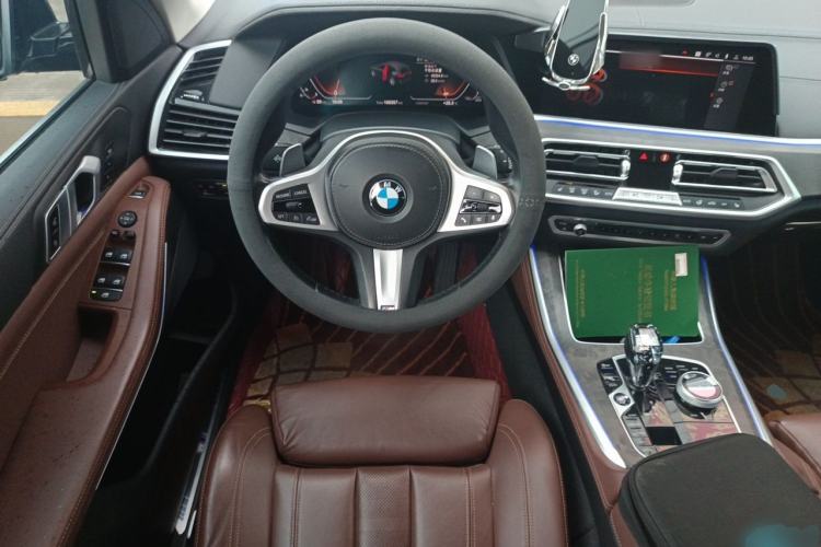 Used BMW X5 2021 Restyled xDrive30i M Sport Package Steering Wheel