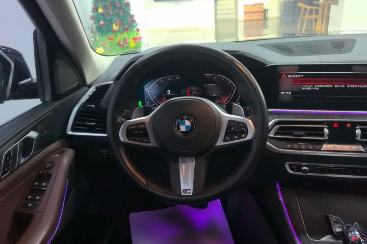 Used BMW X5 2021 xDrive40i M Sport Package Steering Wheel