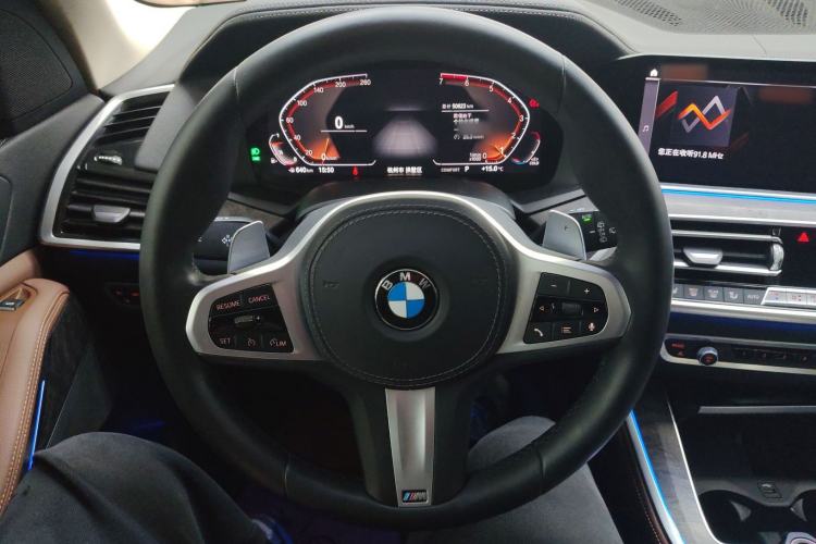 Used BMW X5 2021 xDrive30i M Sport Package Steering Wheel