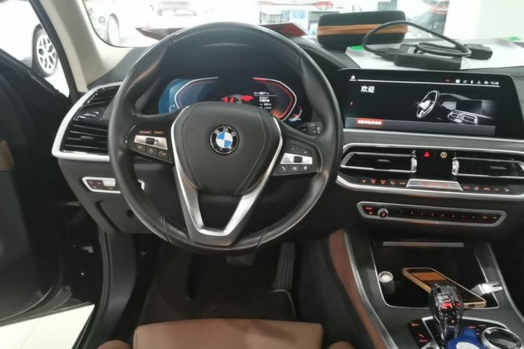 Used BMW X5 2021 xDrive30i X Design Package Steering Wheel