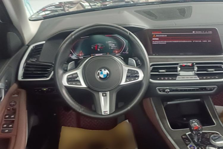 Used BMW X5 2021 xDrive30i M Sport Package Steering Wheel