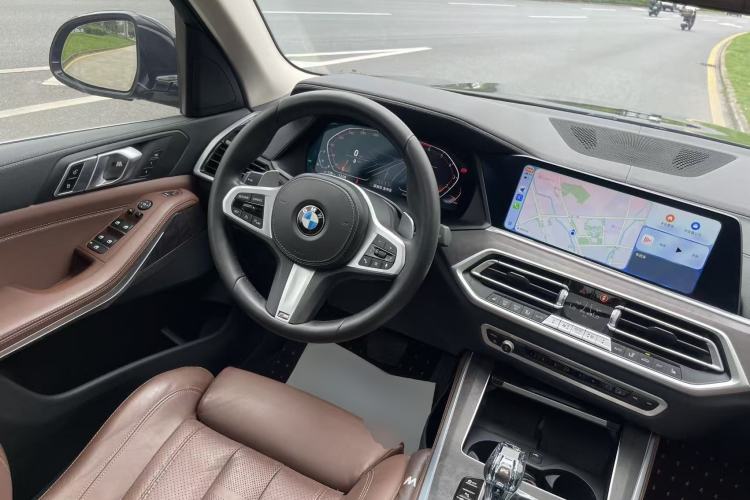 Used BMW X5 2021 xDrive30i M Sport Package Steering Wheel