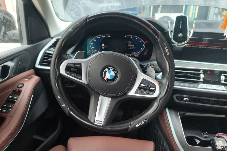 Used BMW X5 2021 xDrive30i M Sport Package Steering Wheel