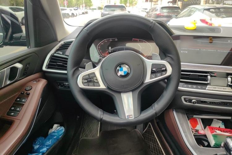 Used BMW X5 2021 xDrive30i M Sport Package Steering Wheel