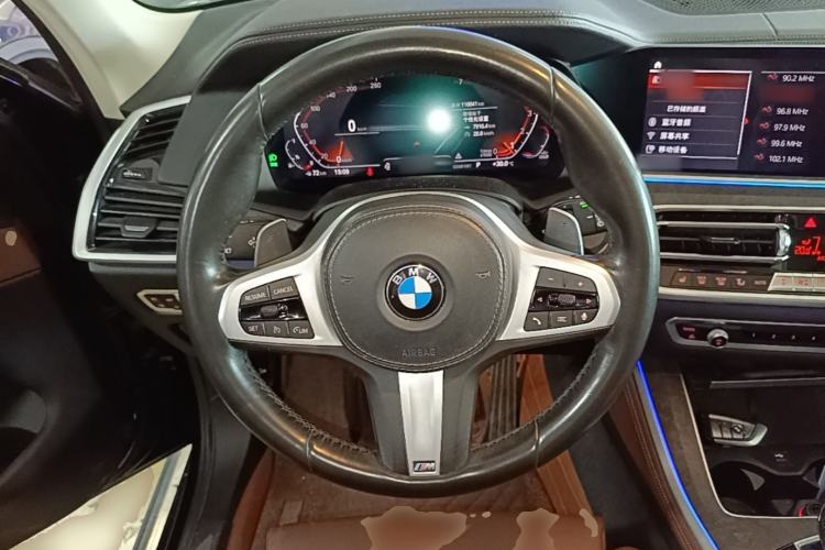 Used BMW X5 2021 xDrive40i M Sport Package Steering Wheel
