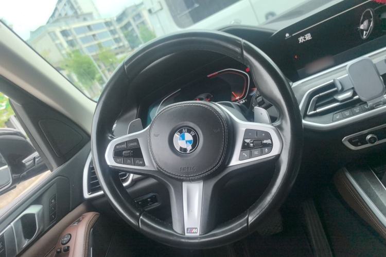Used BMW X5 2021 xDrive30i M Sport Package Steering Wheel