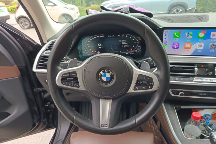 Used BMW X5 2021 xDrive30i M Sport Package Steering Wheel