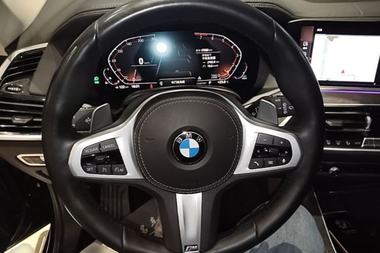 Used BMW X5 2021 xDrive40i M Sport Package Steering Wheel