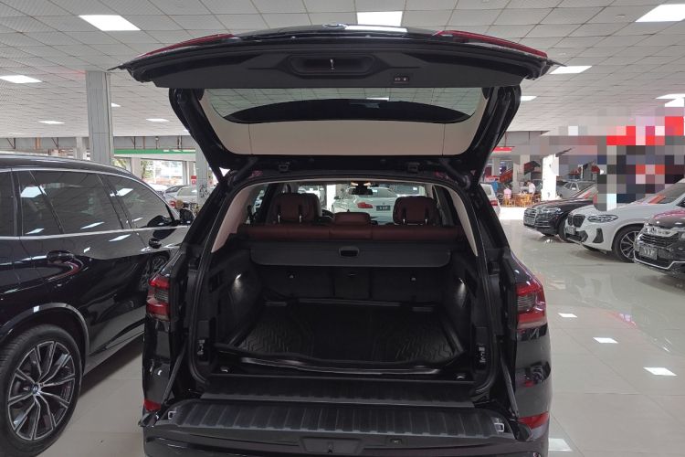Used BMW X5 2021 xDrive30i X Design Package Trunk