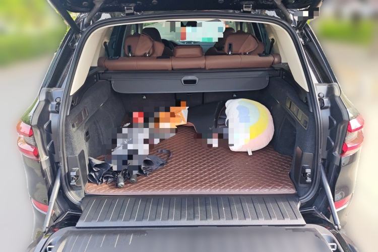 Used BMW X5 2021 xDrive40i M Sport Package Trunk