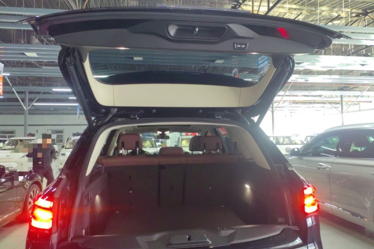 Used BMW X5 2021 xDrive30i M Sport Package Trunk