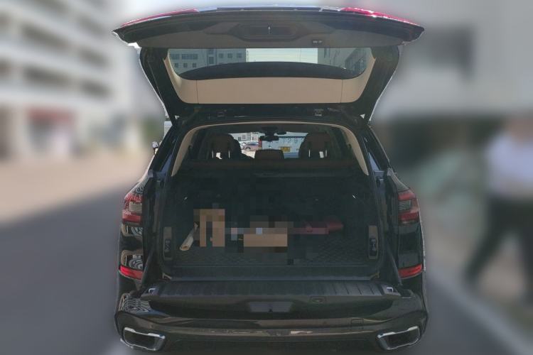 Used BMW X5 2021 xDrive30i M Sport Package Trunk