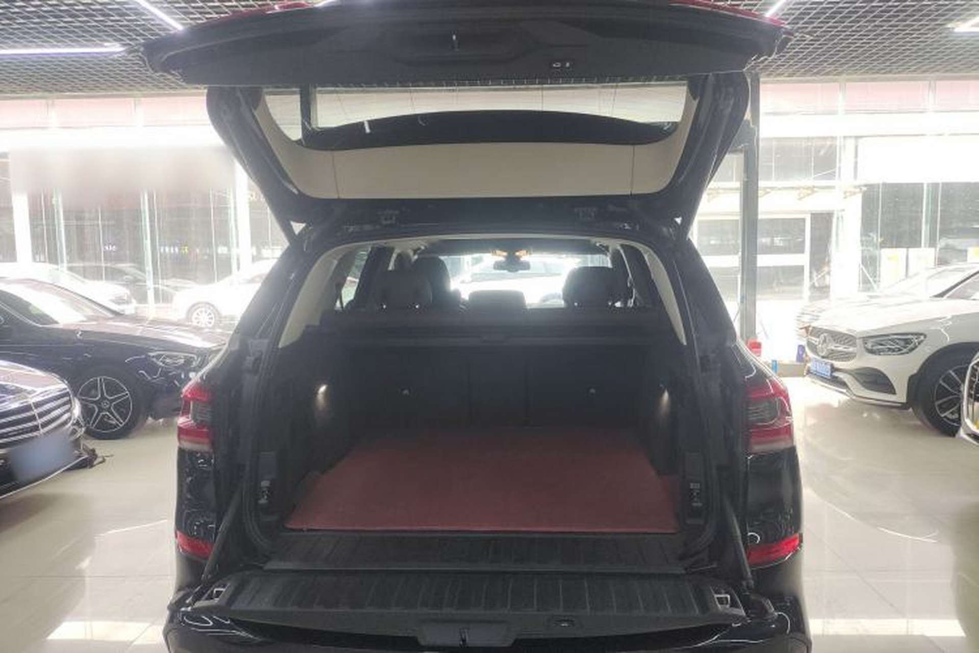 Used BMW X5 2021 Restyled xDrive40i M Sport Package Trunk