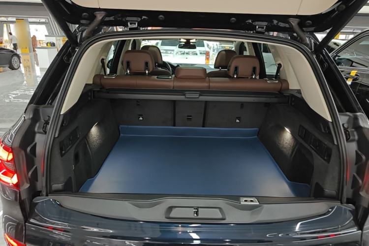Used BMW X5 2021 Restyled xDrive40i Luxury Version M Sport Package Trunk