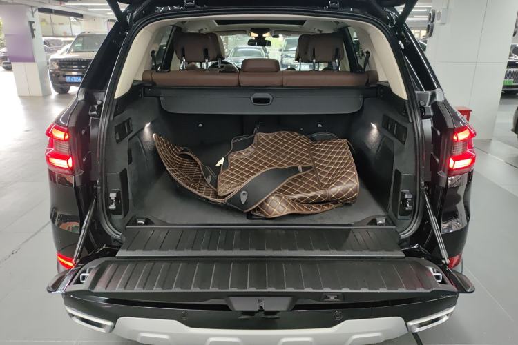Used BMW X5 2021 Restyled xDrive30i X Design Package Trunk