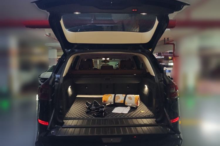Used BMW X5 2021 xDrive30i M Sport Package Trunk