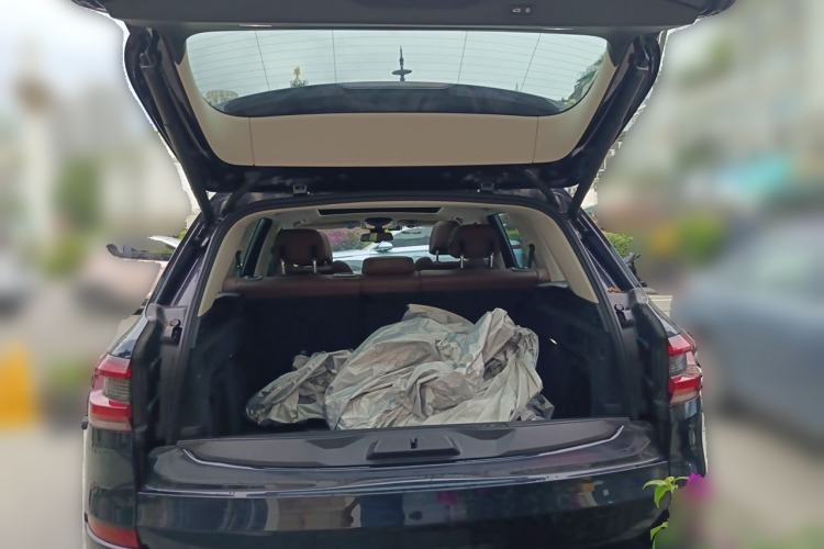 Used BMW X5 2021 xDrive30i M Sport Package Trunk