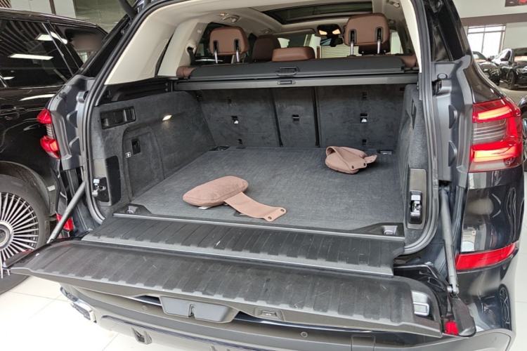 Used BMW X5 2021 xDrive30i M Sport Package Trunk