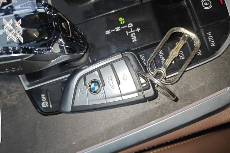 Used BMW X5 2021 xDrive30i M Sport Package Vehicle Key