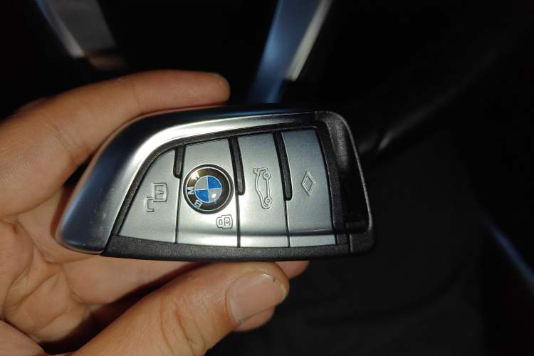 Used BMW X5 2021 xDrive30i X Design Package Vehicle Key