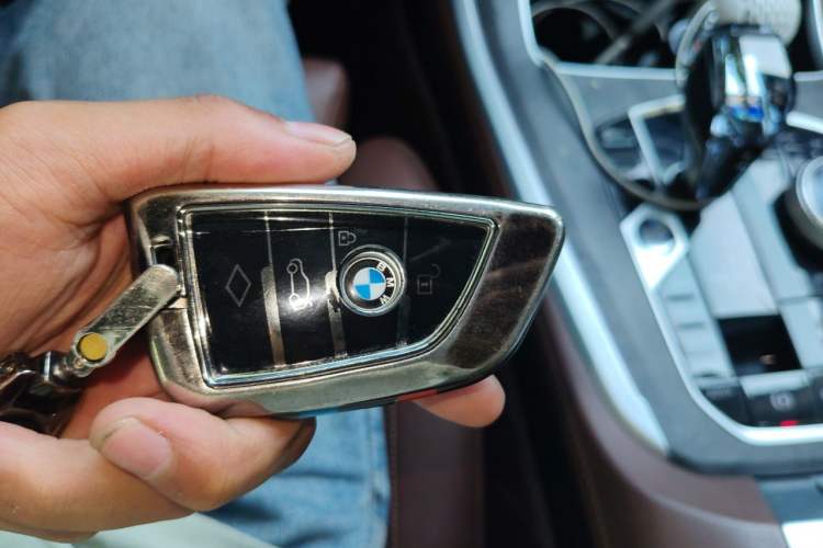 Used BMW X5 2021 xDrive30i M Sport Package Vehicle Key