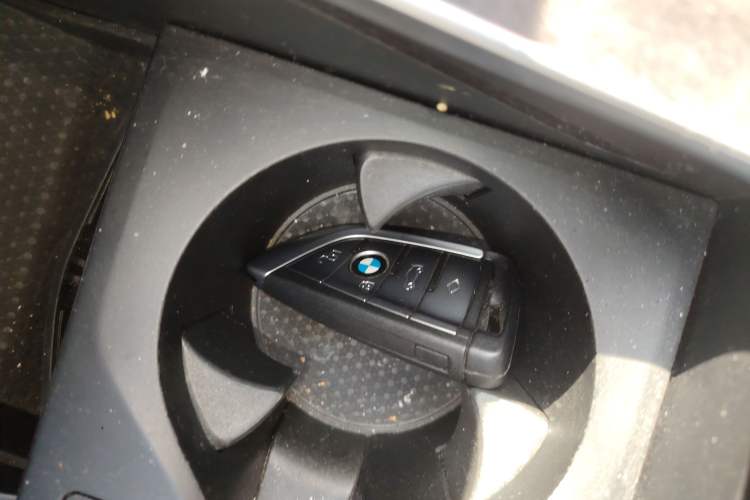 Used BMW X5 2021 xDrive40i M Sport Package Vehicle Key