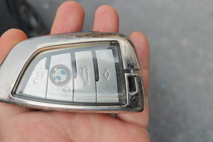 Used BMW X5 2021 xDrive40i M Sport Package Vehicle Key