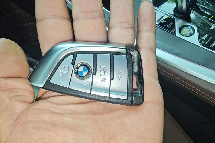 Used BMW X5 2021 Restyled xDrive30i M Sport Package Vehicle Key