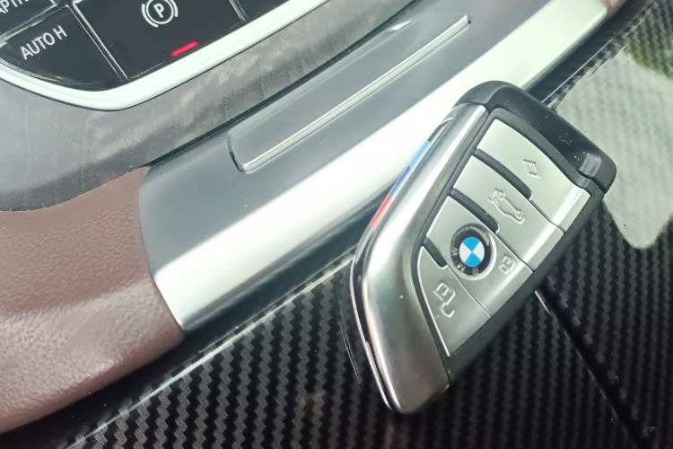 Used BMW X5 2021 Restyled xDrive40i Luxury Version M Sport Package Vehicle Key