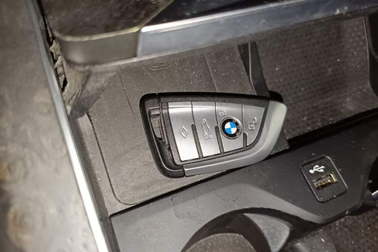 Used BMW X5 2021 xDrive40i M Sport Package Vehicle Key