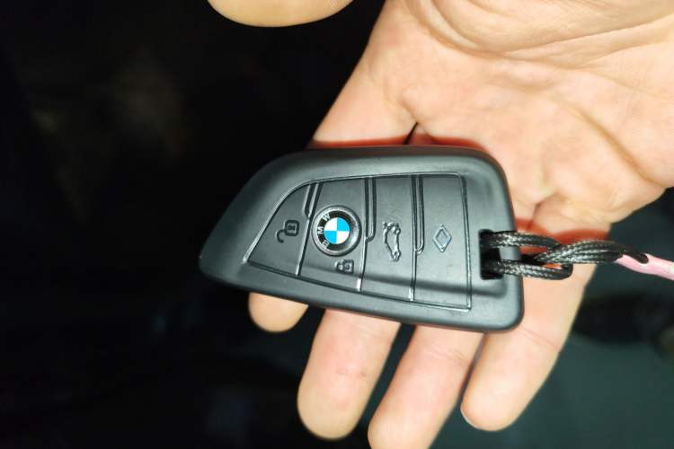 Used BMW X5 2021 xDrive30i M Sport Package Vehicle Key