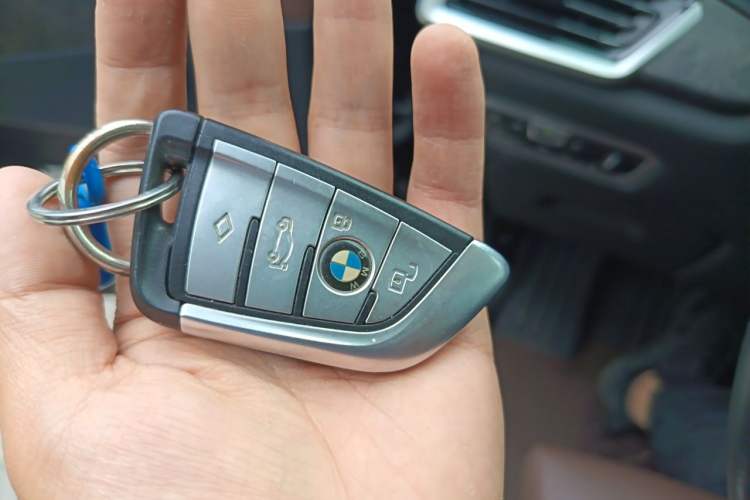 Used BMW X5 2021 xDrive30i M Sport Package Vehicle Key